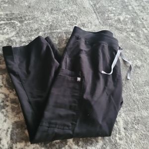 Figs Woman's Scrub Pants